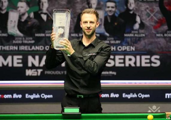 作为在美职 作为在美职